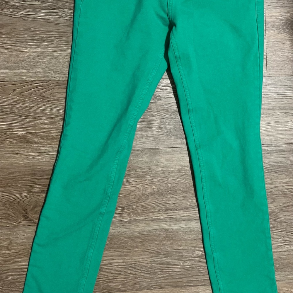 Vibrant Green Leggings